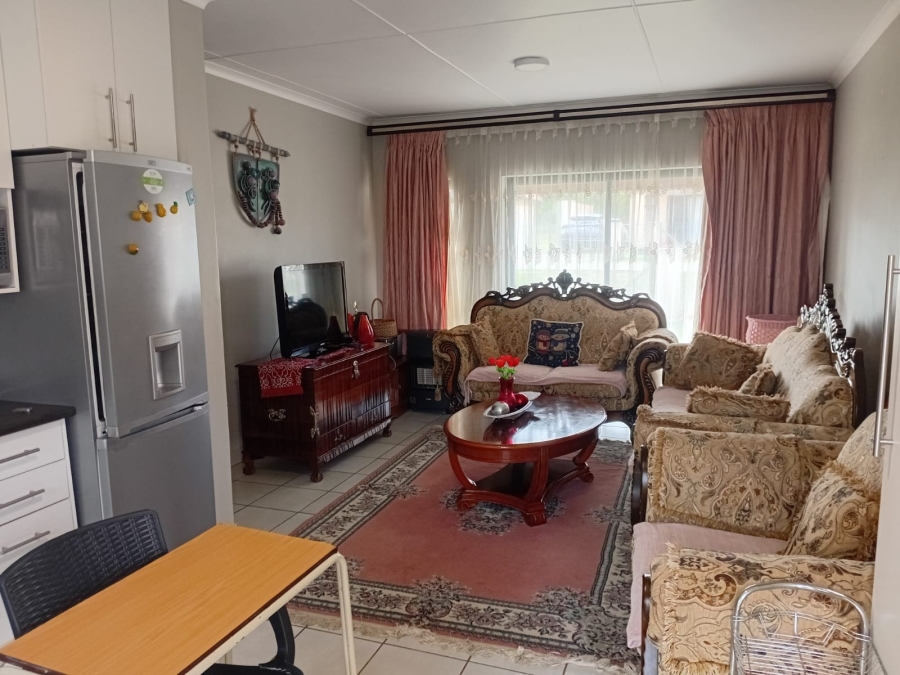To Let 3 Bedroom Property for Rent in Kidds Beach Eastern Cape